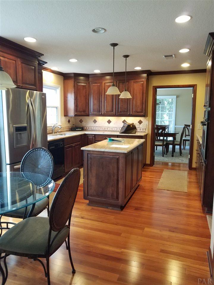 8834 Burning Tree Road Pensacola, FL 32514 - Photo 11 of 50 Gallery Image 11