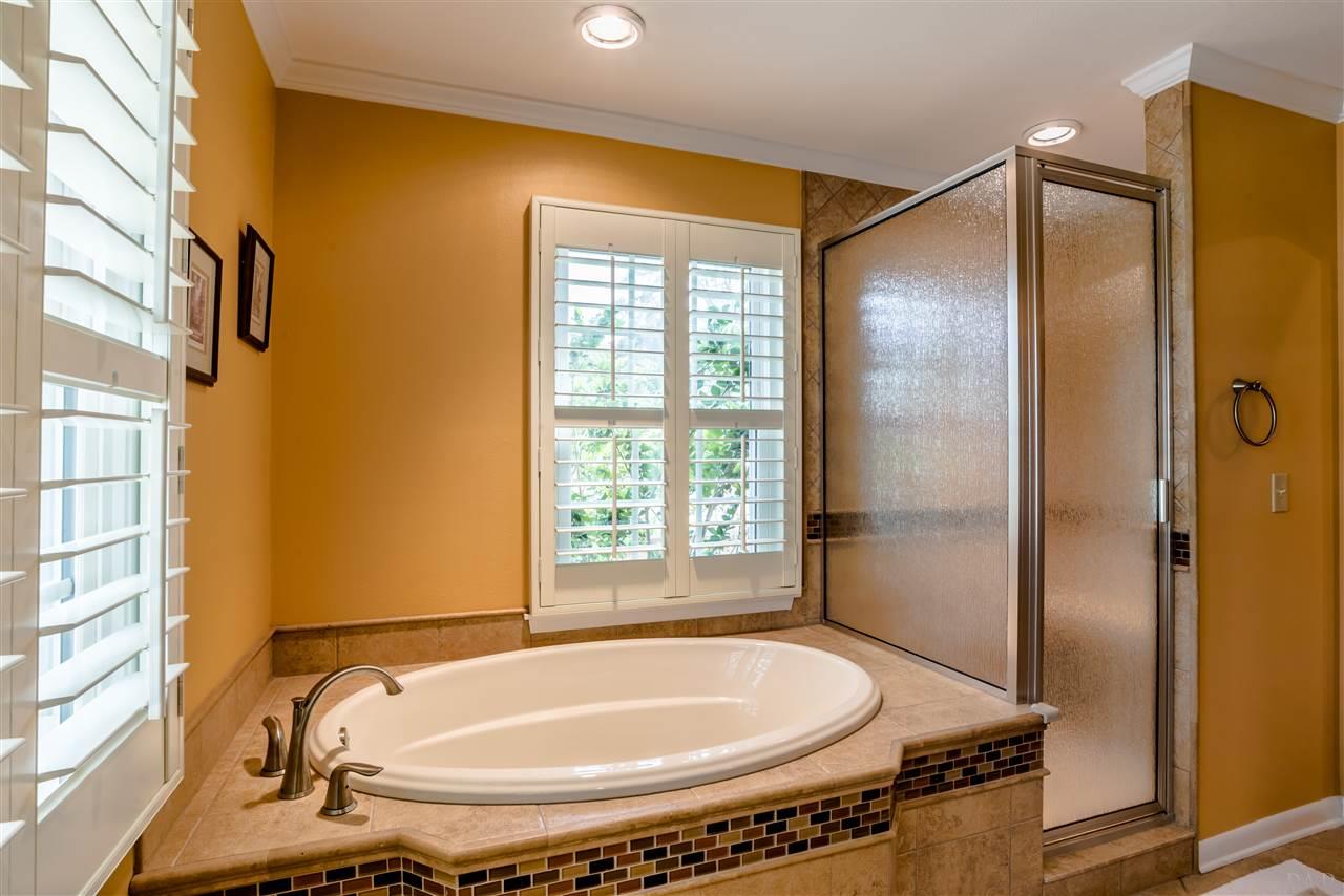 8834 Burning Tree Road Pensacola, FL 32514 - Photo 24 of 50 Great for soaking after a long day at work