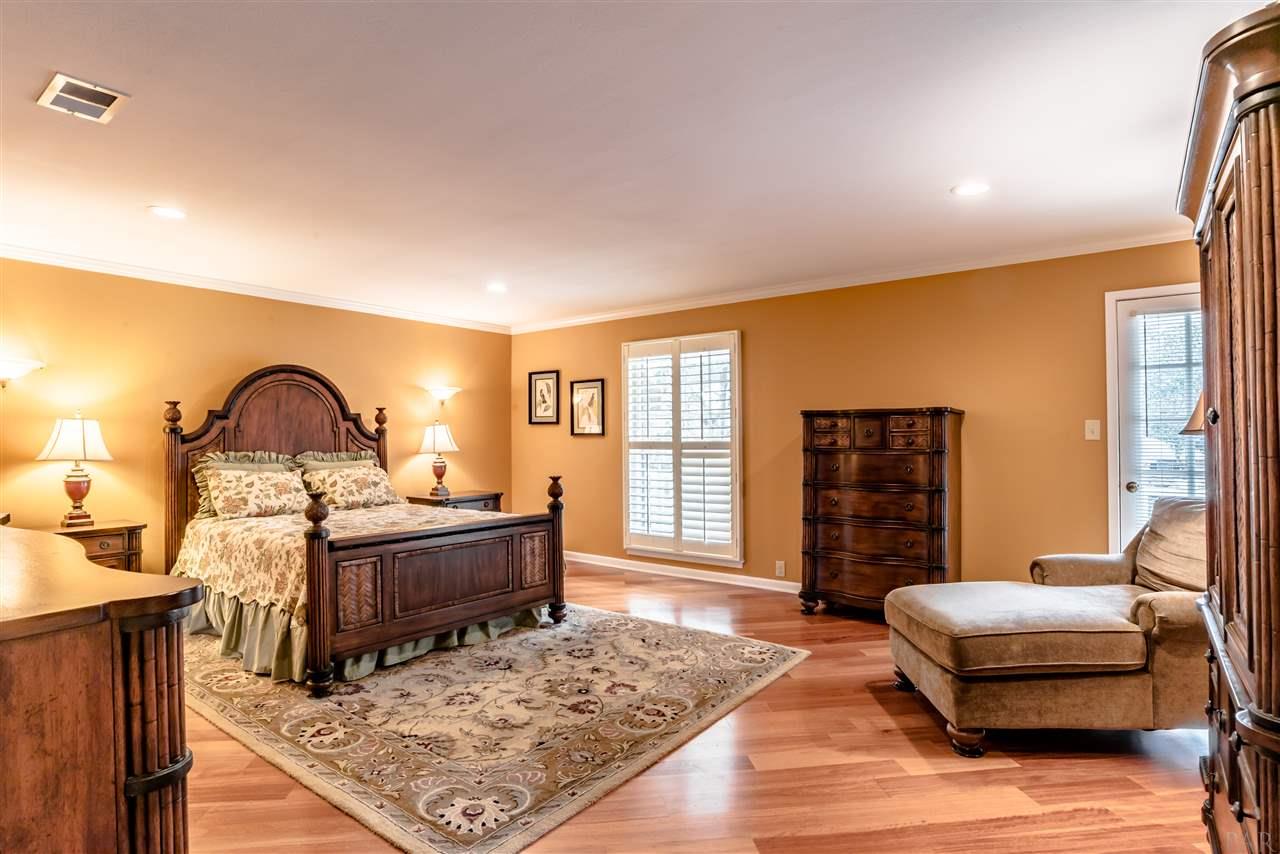 8834 Burning Tree Road Pensacola, FL 32514 - Photo 33 of 50 Beautiful Floors