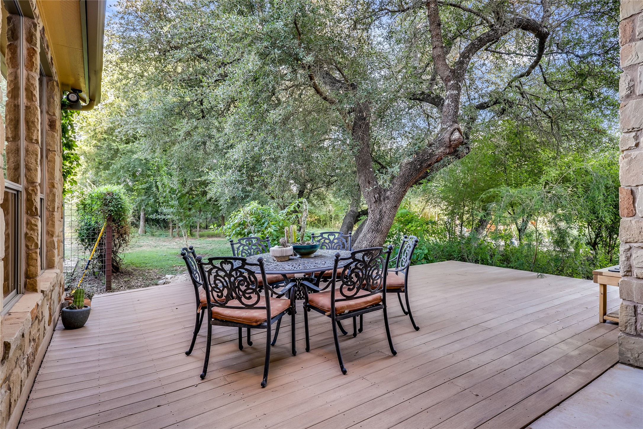 9512 Vera Cruz Road Austin, TX 78737 - Photo 30 of 39 Gallery Image 30