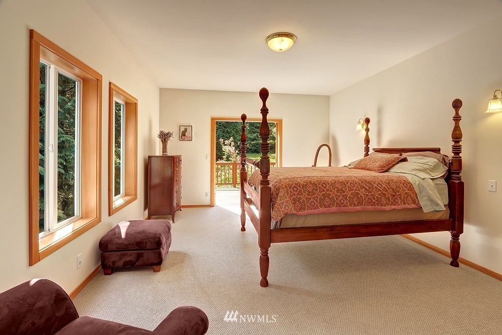7818 Springridge Road Northeast Bainbridge Island, WA 98110 - Photo 20 of 25 Gallery Image 20