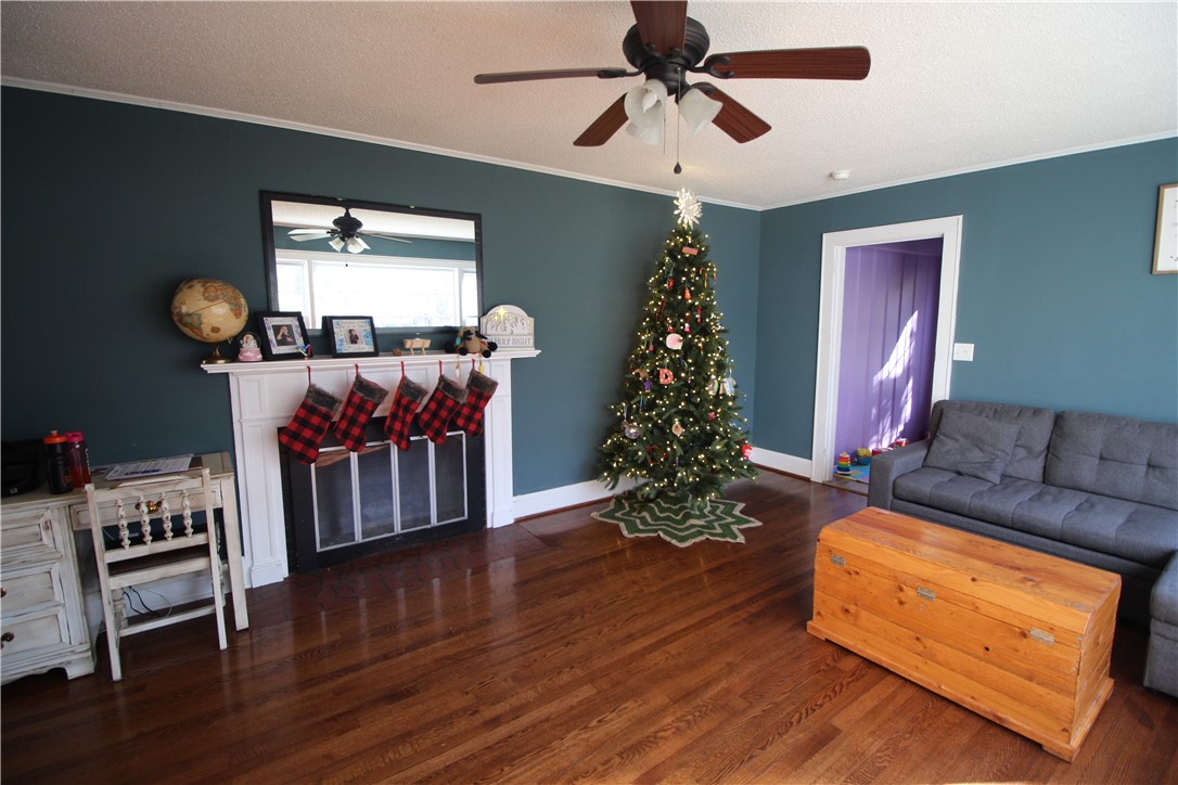 307 Augusta Road Clemson, SC 29631 - Photo 3 of 18