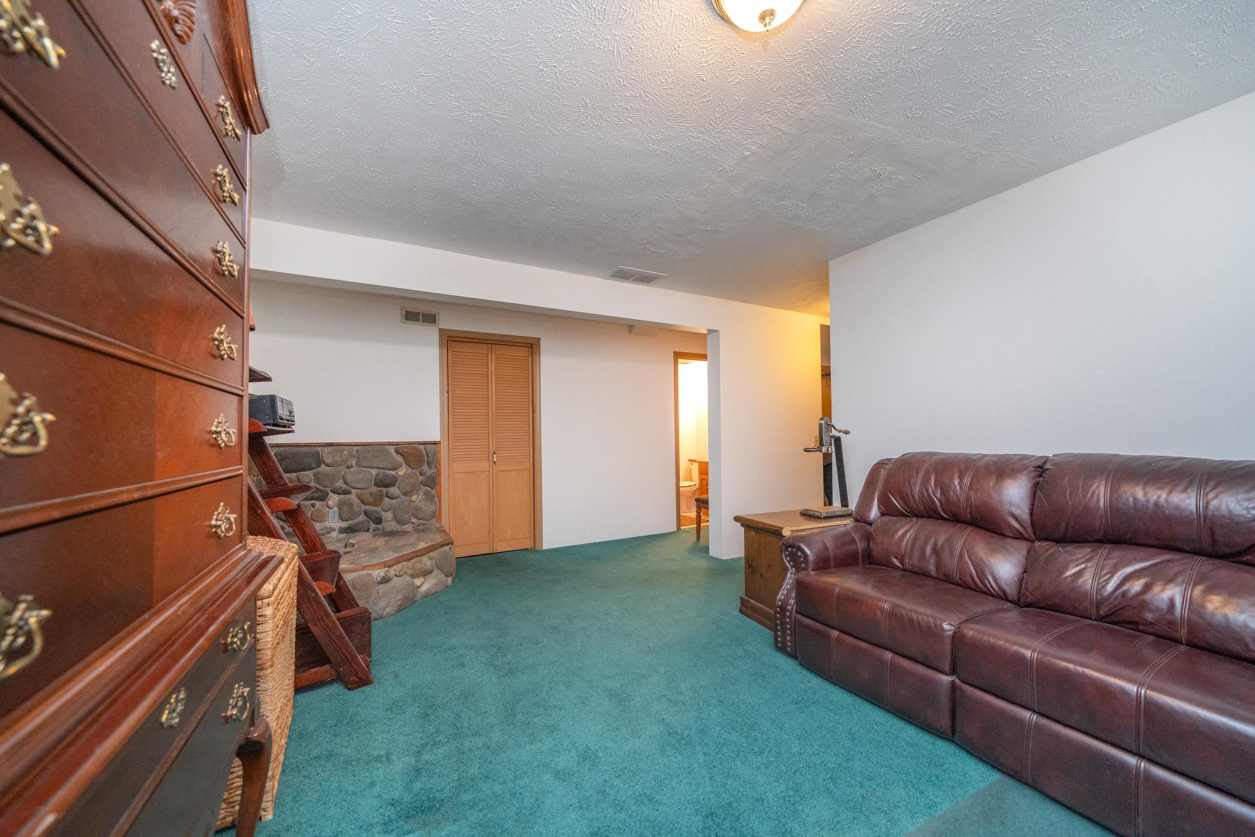 15216 North Neptune Street Mead, WA 99021 - Photo 18 of 28 Gallery Image 18