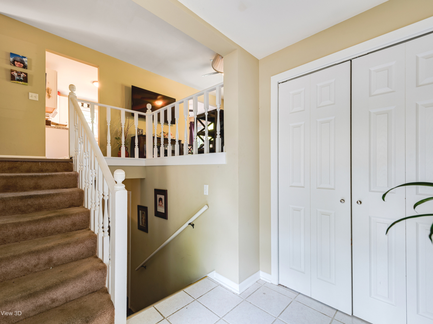 1940 Powder River Path Elgin, IL 60123 - Photo 3 of 19 Gallery Image 3