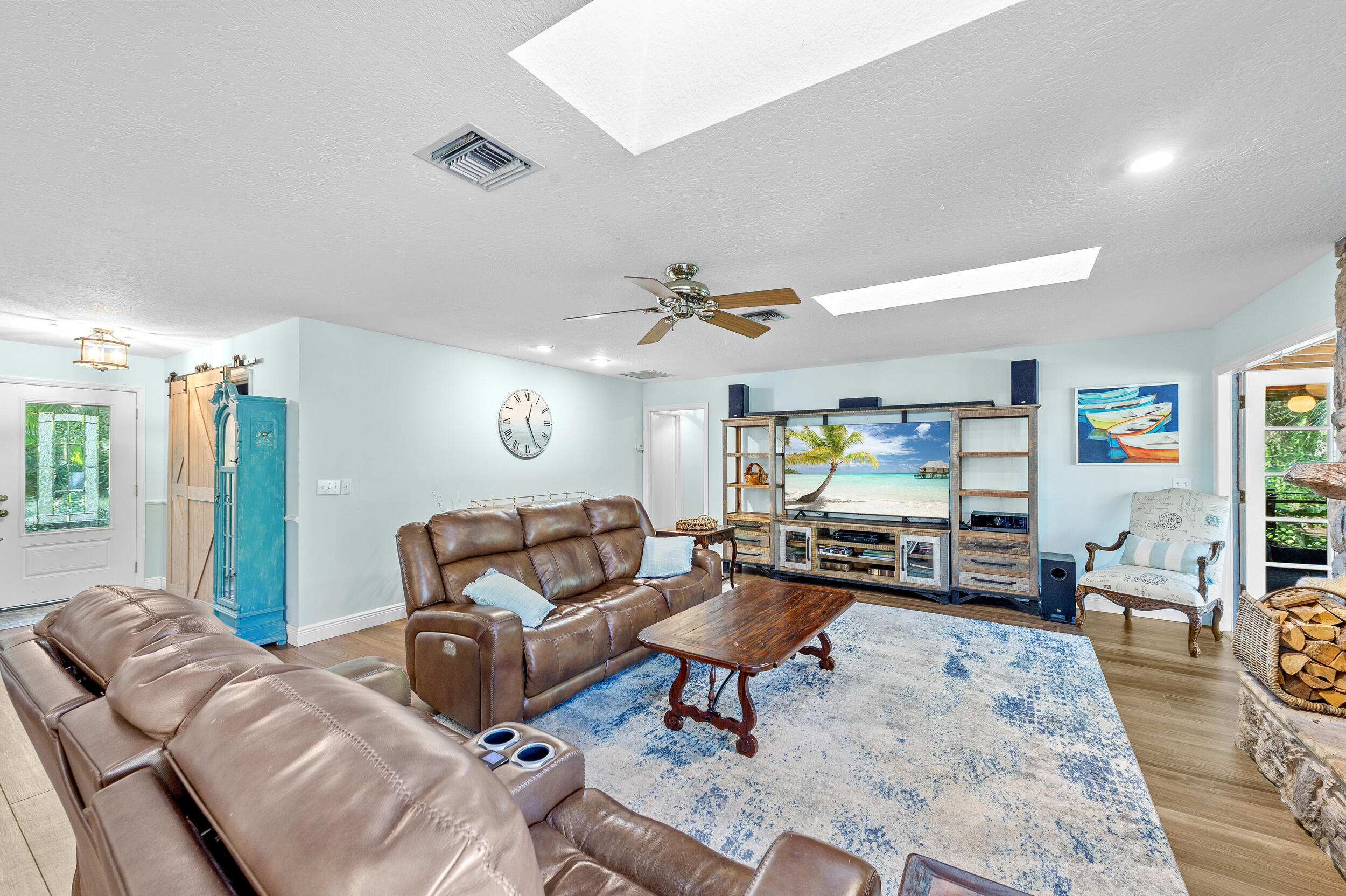 9207 166th Way North Jupiter, FL 33478 - Photo 11 of 34 Another view of Great Rm