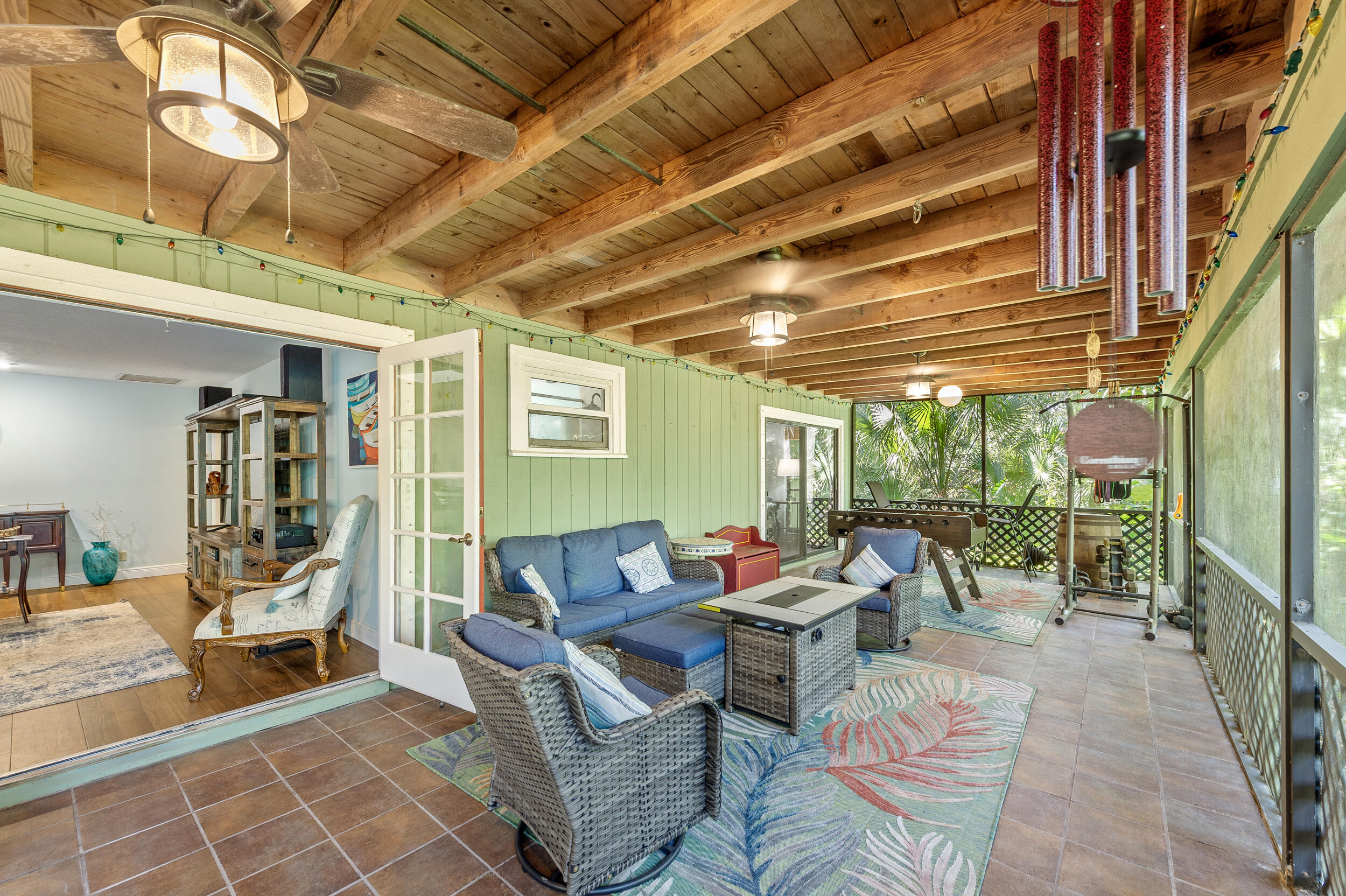 9207 166th Way North Jupiter, FL 33478 - Photo 12 of 34 Screened Porch Best