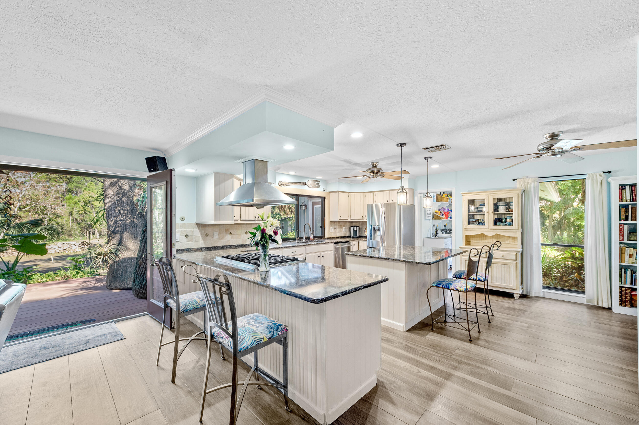 9207 166th Way North Jupiter, FL 33478 - Photo 4 of 34 Gourmet Kitchen