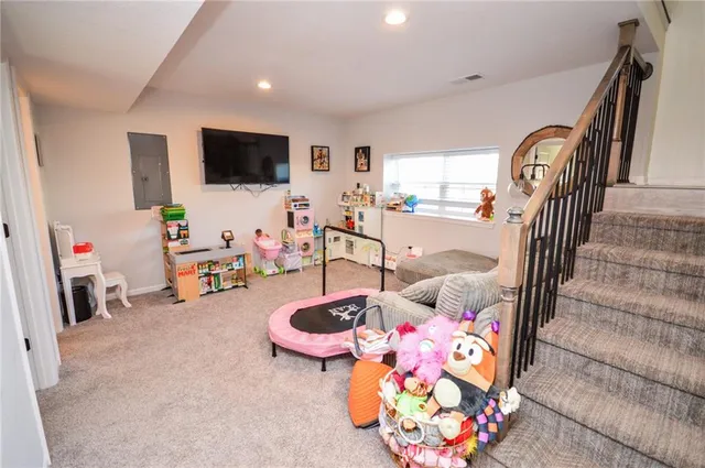 $379,000 | 1103 Northwest 4th Street, Oak Grove, MO 64075