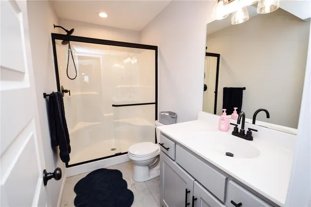 $379,000 | 1103 Northwest 4th Street, Oak Grove, MO 64075