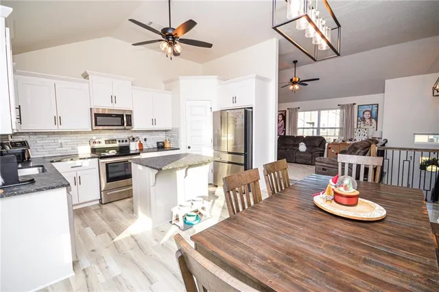 $379,000 | 1103 Northwest 4th Street, Oak Grove, MO 64075