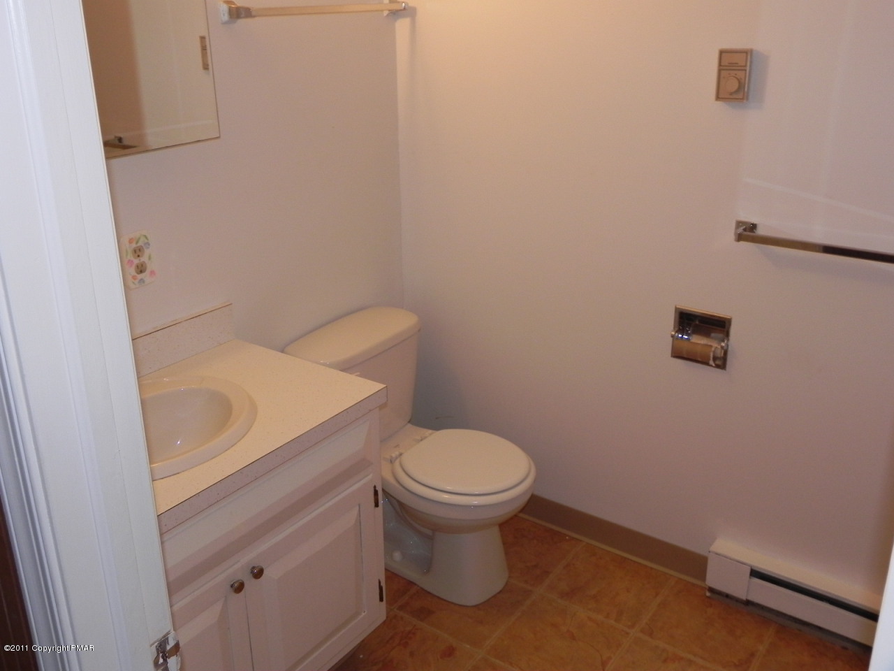 227 Mountain Road Albrightsville, PA 18210 - Photo 4 of 7 main bath