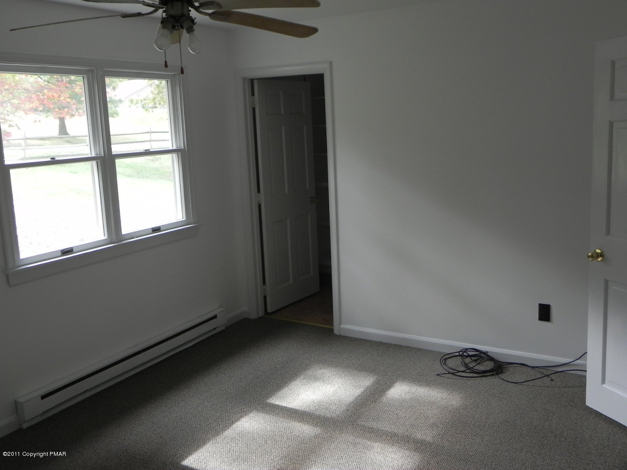 227 Mountain Road Albrightsville, PA 18210 - Photo 5 of 7 master bedrm