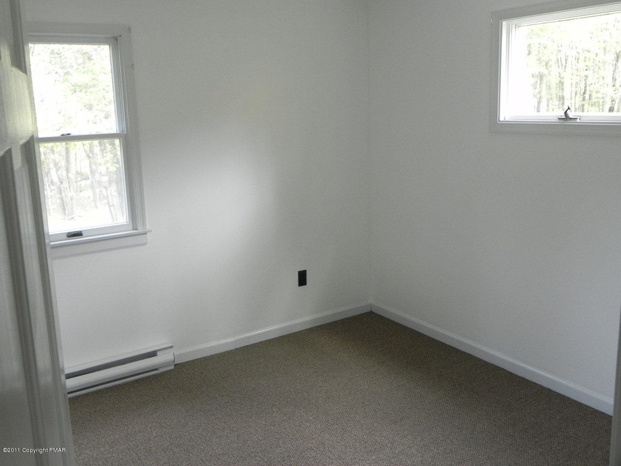 227 Mountain Road Albrightsville, PA 18210 - Photo 6 of 7 bedrm 2