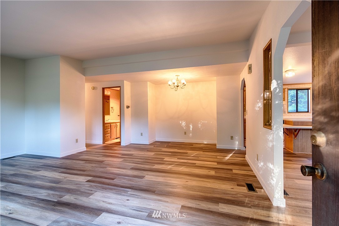 24027 10th Place West Bothell, WA 98021 - Photo 18 of 40