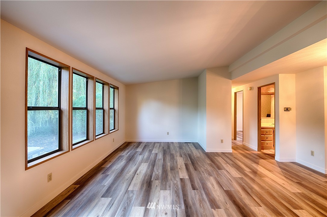 24027 10th Place West Bothell, WA 98021 - Photo 19 of 40