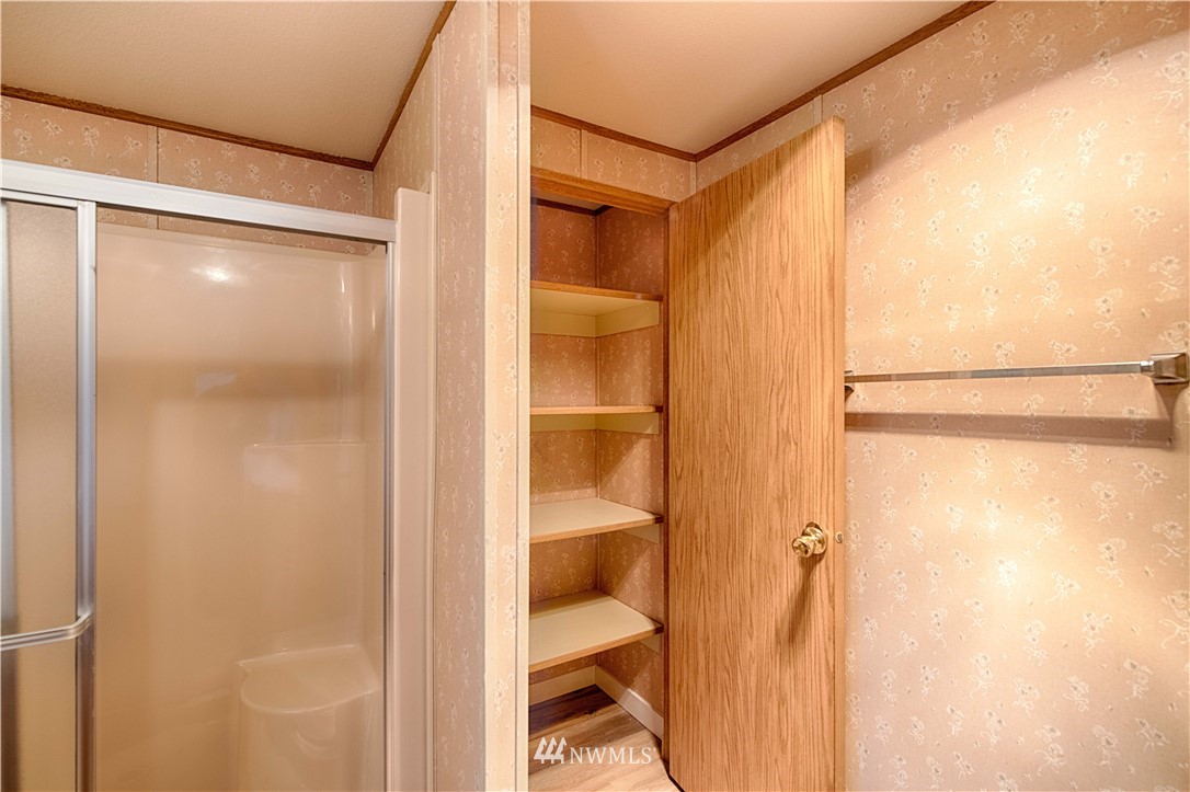 24027 10th Place West Bothell, WA 98021 - Photo 32 of 40