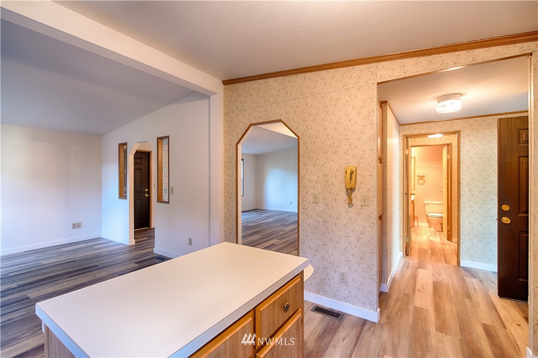 24027 10th Place West Bothell, WA 98021 - Photo 35 of 40