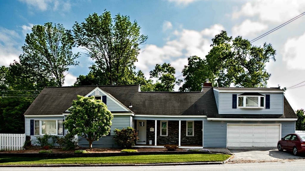 502 Riverside Drive Lawrence, MA 01841 - Photo 1 of 9 Gallery Image 1