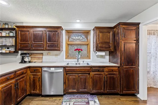 $345,000 | 1300 Northwest Timber Oak Drive, Blue Springs, MO 64015