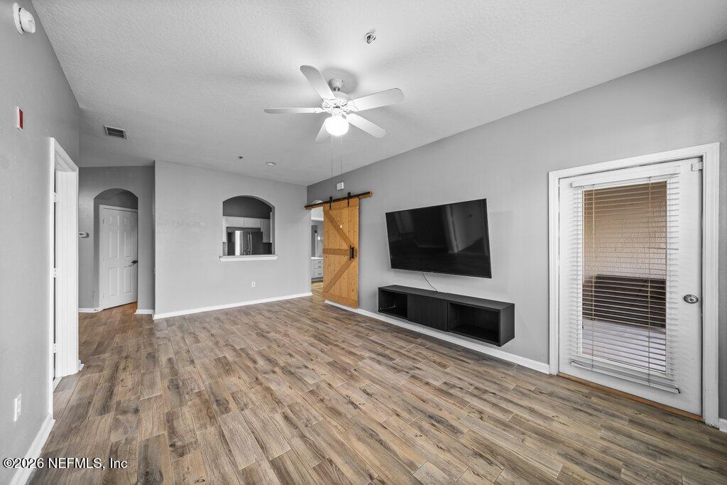 10550 Baymeadows Road, Unit 712 Jacksonville, FL 32256 - Photo 2 of 25 10550 Baymeadows Rd Unit 712 (6).JPG-SMA
