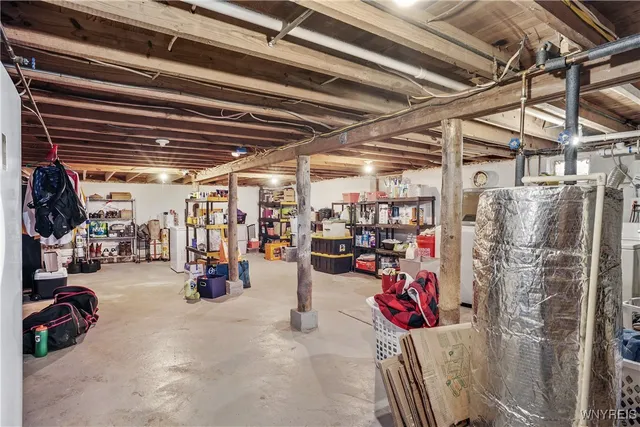 $159,900 | 1749 Lake Road, Porter, NY 14174