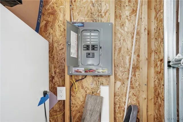 $159,900 | 1749 Lake Road, Porter, NY 14174