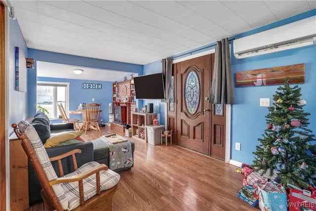 $159,900 | 1749 Lake Road, Porter, NY 14174