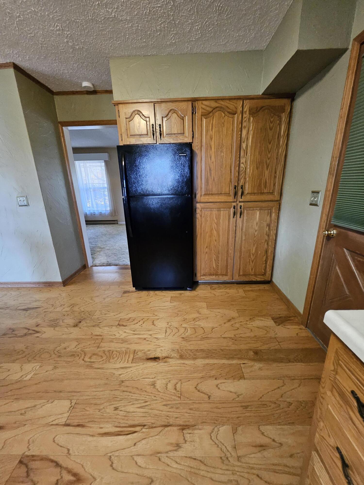 1105 North 14th Street Monett, MO 65708 - Photo 5 of 49 20251121_113559