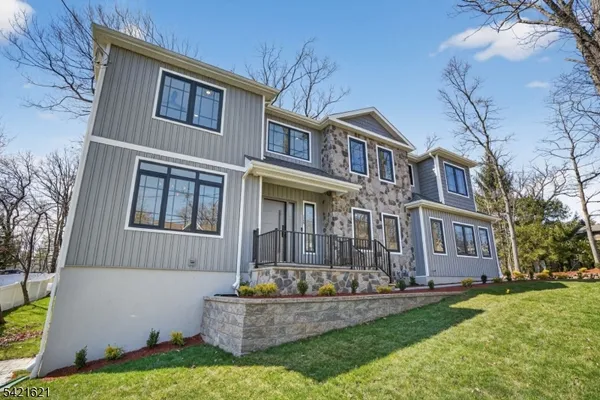 $1,600,000 | 1345 Overhill Street, Westfield, NJ 07090
