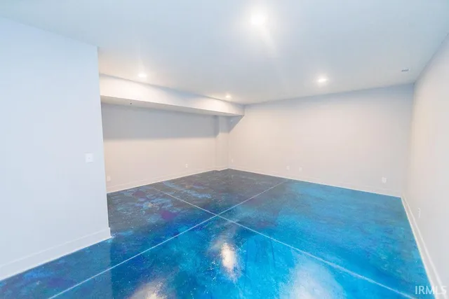 $2,400 | 1259 West Rangeview Circle, Bloomington, IN 47403