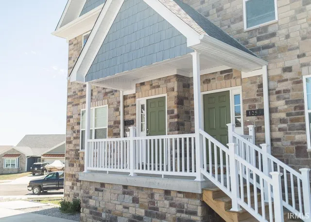 $2,400 | 1259 West Rangeview Circle, Bloomington, IN 47403