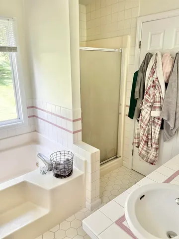 $275,000 | 960 Quail Ridge Circle, Vincennes, IN 47591