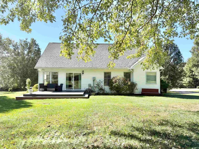 $275,000 | 960 Quail Ridge Circle, Vincennes, IN 47591