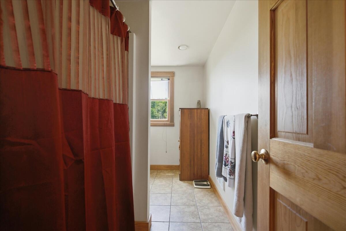46 Abbott Hill Road West Paris, ME 04289 - Photo 14 of 51 Bathroom