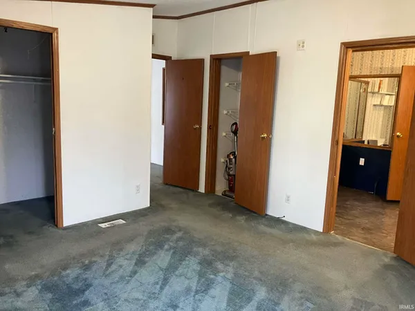 $125,000 | 204 East Bridge Street, Pennville, IN 47369