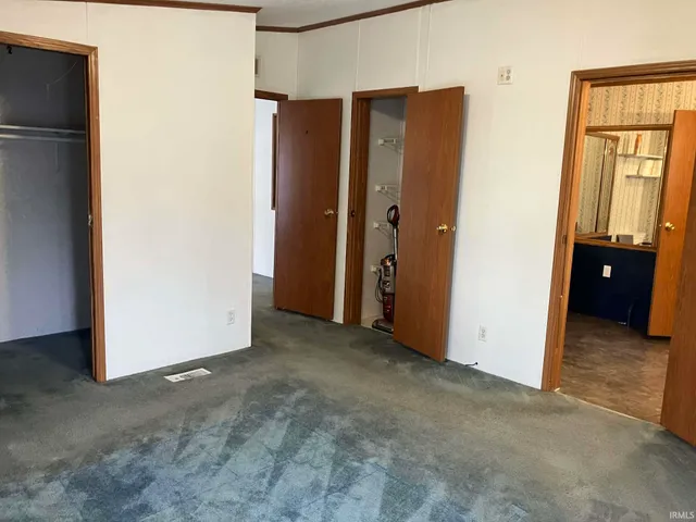 $125,000 | 204 East Bridge Street, Pennville, IN 47369