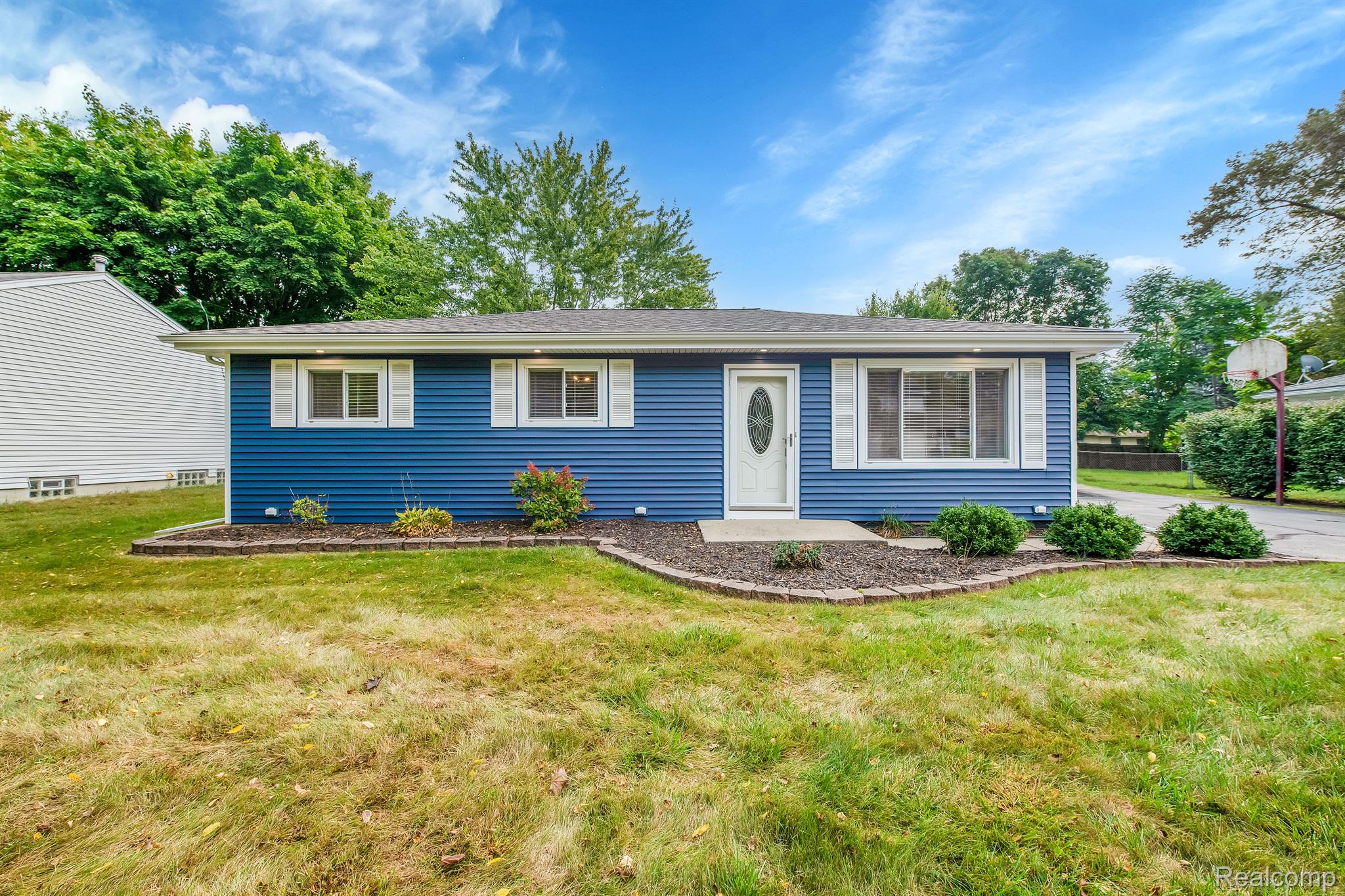 3285 Melvin Avenue Rochester, MI 48307 - Photo 1 of 25 Gallery Image 1