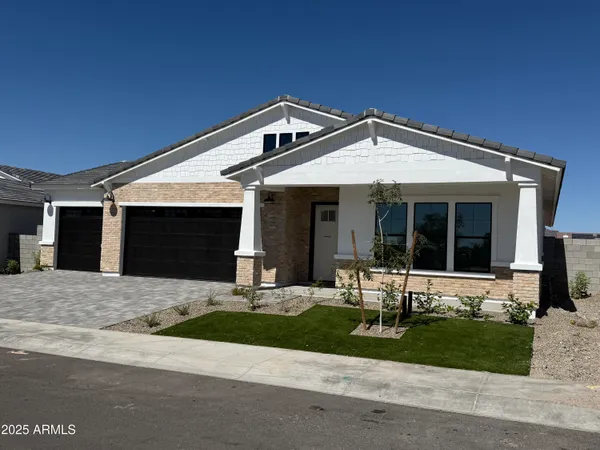 $899,900 | 6452 East Omega Street, Mesa, AZ 85215