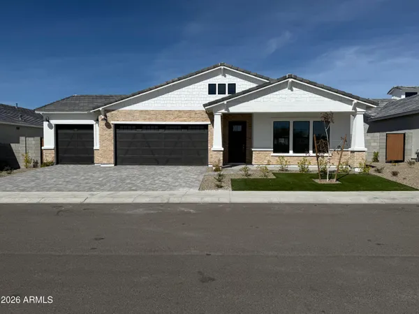 $899,900 | 6452 East Omega Street, Mesa, AZ 85215