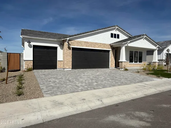 $899,900 | 6452 East Omega Street, Mesa, AZ 85215