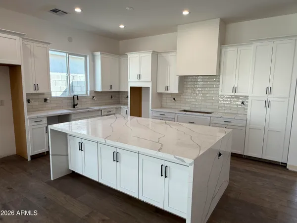 $899,900 | 6452 East Omega Street, Mesa, AZ 85215