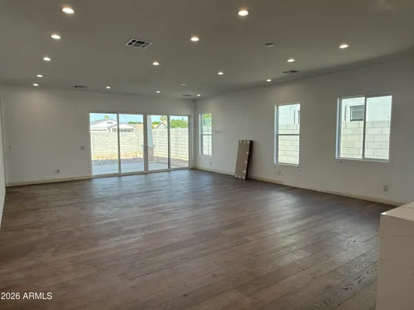 $899,900 | 6452 East Omega Street, Mesa, AZ 85215