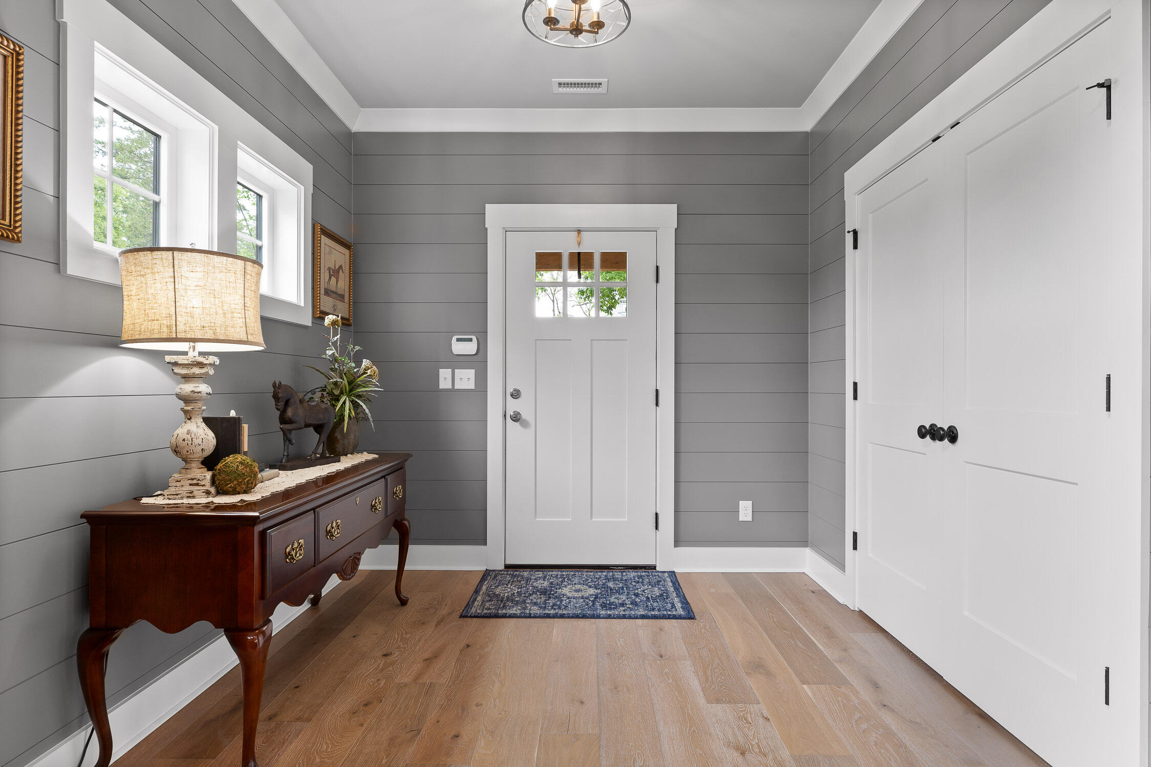 1440 Bowman Road Hixson, TN 37343 - Photo 3 of 63 Foyer