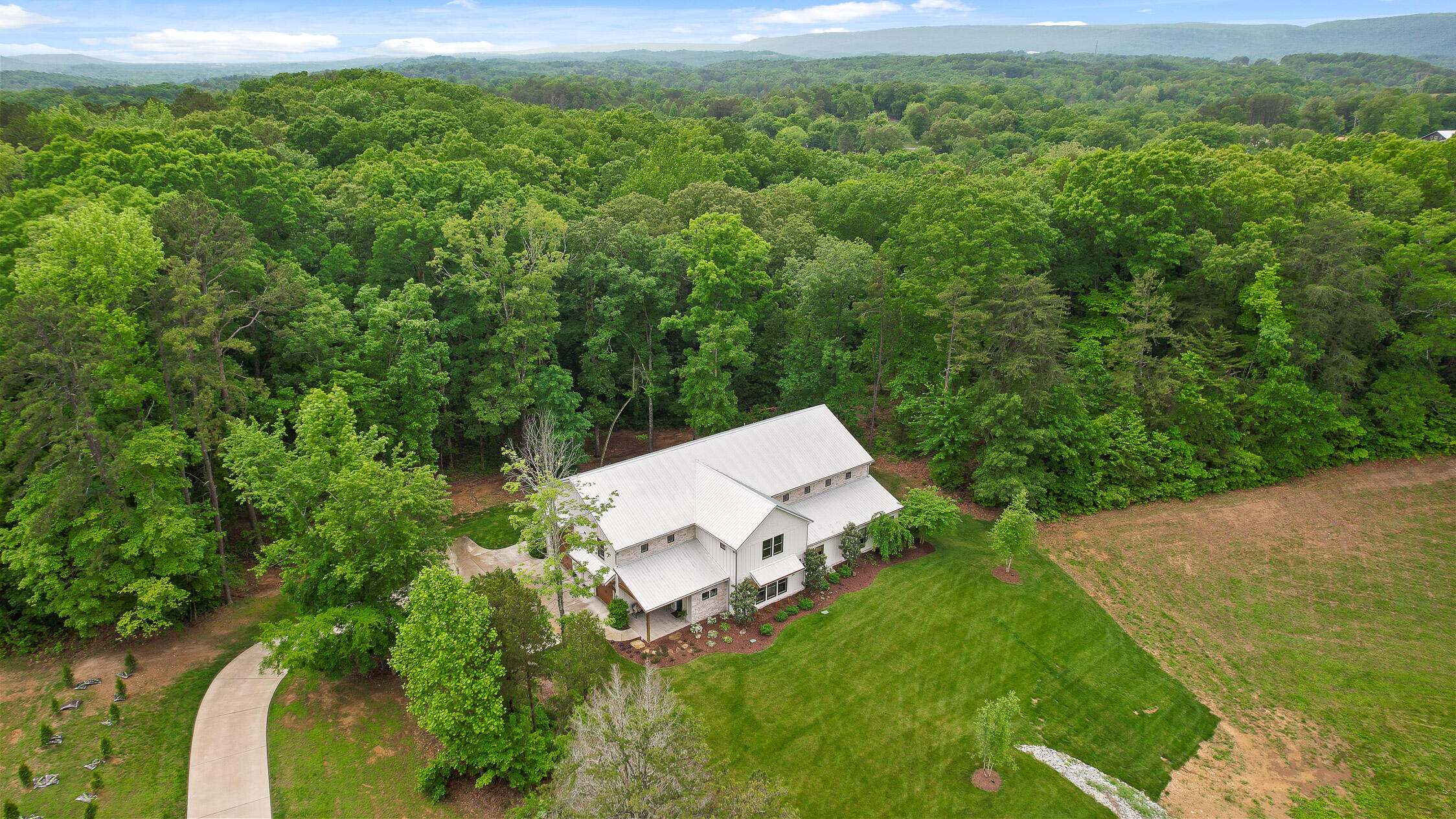1440 Bowman Road Hixson, TN 37343 - Photo 53 of 63 02-Bowman-5