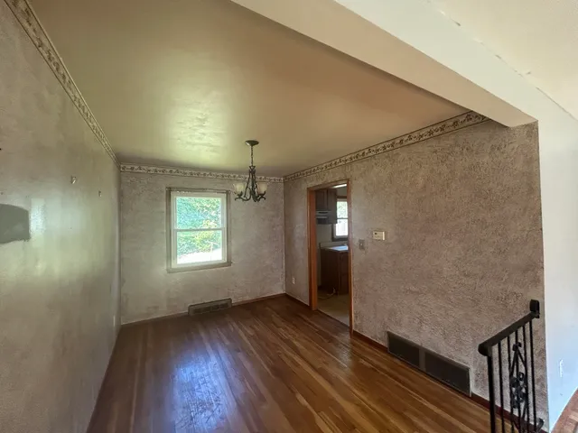 $260,000 | 90 Salem Street, Hartford, CT 06114