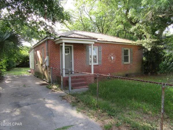 $1,200 | 1114 Fairland Avenue, Panama City, FL 32401