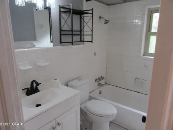 $1,200 | 1114 Fairland Avenue, Panama City, FL 32401