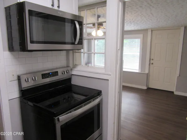 $1,200 | 1114 Fairland Avenue, Panama City, FL 32401