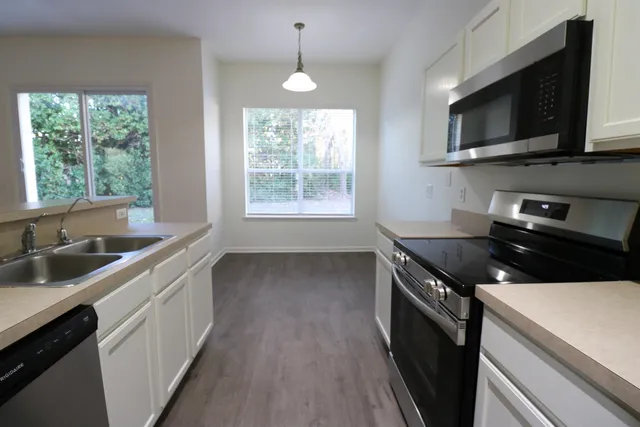 $2,400 | 212 Merida Road, St. Augustine, FL 32086