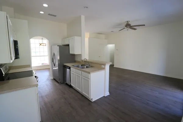 $2,400 | 212 Merida Road, St. Augustine, FL 32086